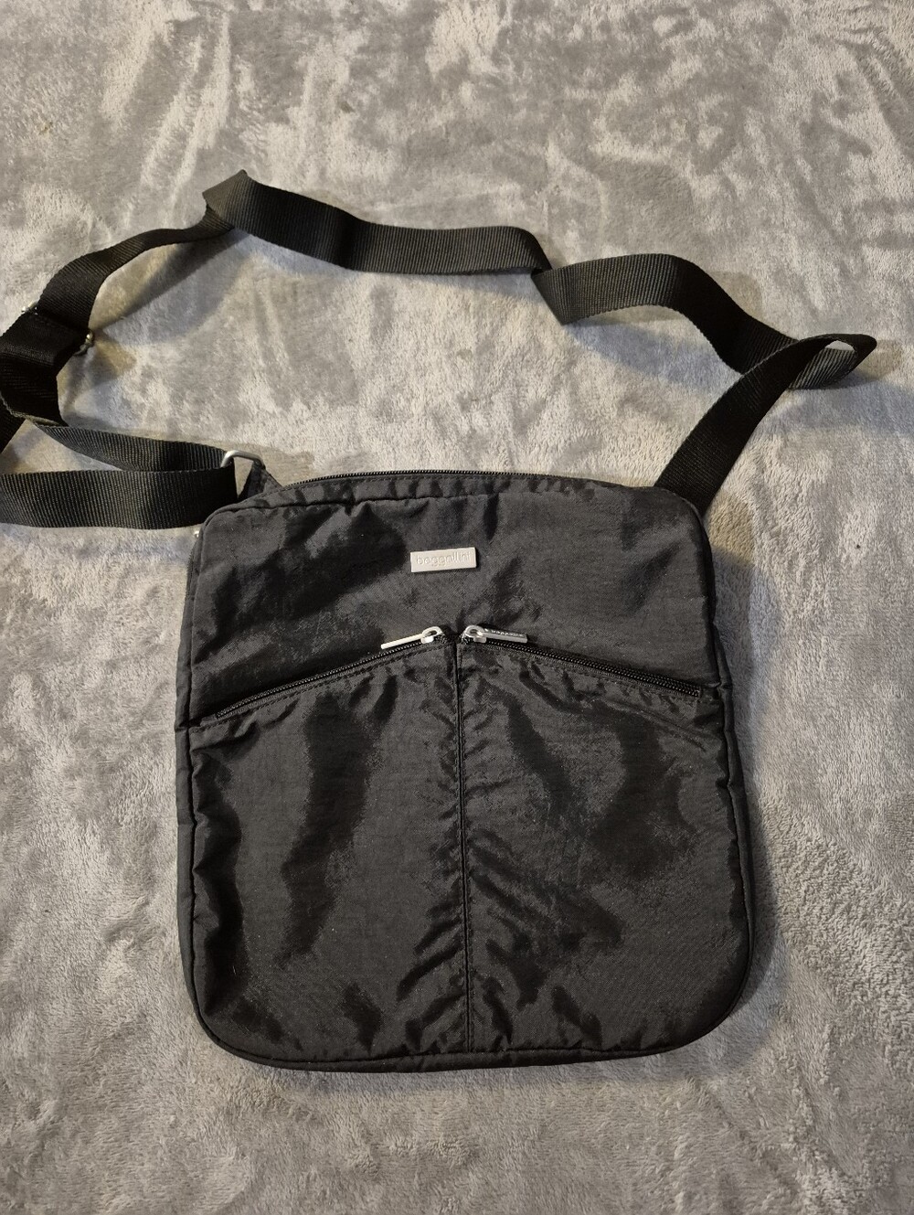 Baggallini | Women’s Horizon Crossbody Bag | Black 11 x 10.5 Muliti pockets,